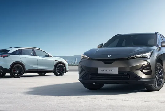BAIC Arcfox Alpha T5
