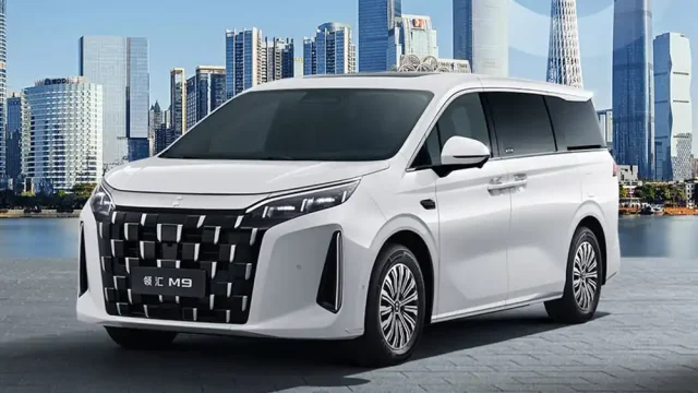 BYD Linghui M9 CnEVPost