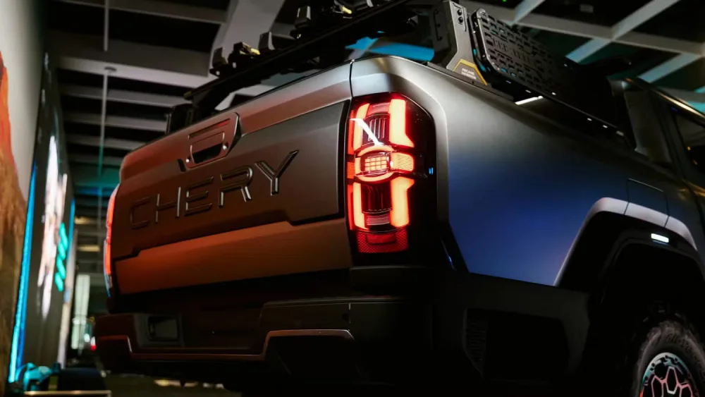 Chery Stockman Siap Dijual Akhir Tahun 2026, Pikap PHEV! 3 Chery Stockman Drive