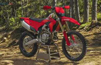 Motor Trail Jalan Raya Pertamanya! Ducati Desmo450 EDS 2027 Akhirnya Resmi Meluncur Motor Trail Jalan Raya Pertamanya! Ducati Desmo450 EDS 2027 Akhirnya Resmi Meluncur