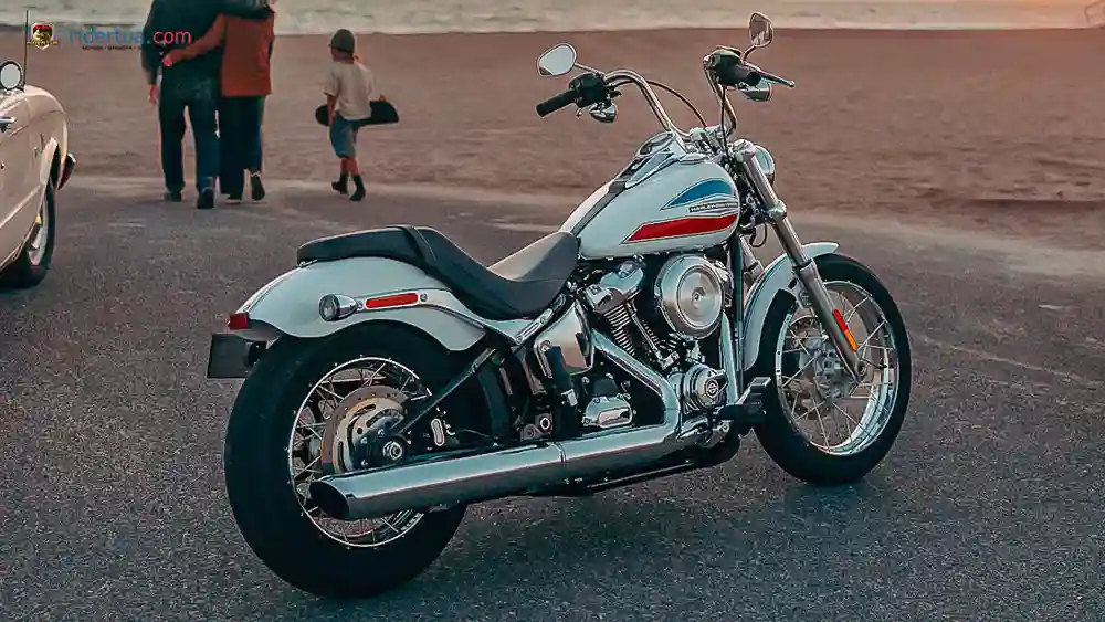 Sang Legenda Harley-Davidson Super Glide 2026 Kembali Hadir Tapi Terbatas?! 3 Harley-Davidson, Super Glide, Harley-Davidson Super Glide, motor cruiser, motor baru, motor retro