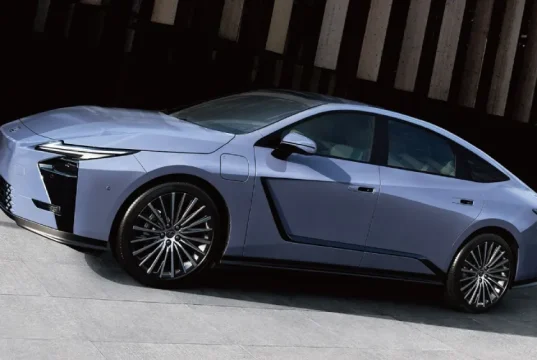 Lexus ES All New International