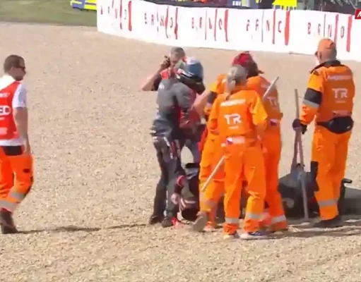 Video Insiden Marco Bezzecchi dengan Marshal di Brno Picu Perdebatan Marco Bezzecchi - Marshal