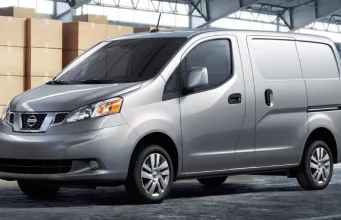Nissan NV200 Evalia MotorTrend