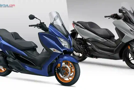 Suzuki Burgman 400 vs Honda Forza 350