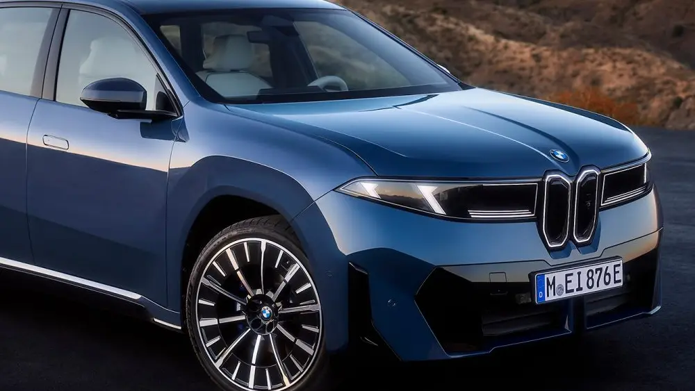 BMW iX3