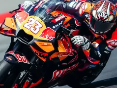 Enea Bastianini Masih Kesulitan Menjinakkan KTM RC16, tetapi Sudah Menatap Aprilia Trackhouse dan Era Baru MotoGP 2027 Enea Bastianini - KTM