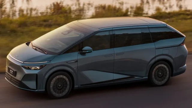 XPeng X9 Facelift