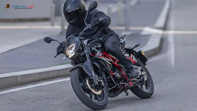 Benelli BN 125 Naked Bike Irit Benelli BN 125 Buat Pemula Dapat Penyegaran, Harga Rp 63 Jutaan!