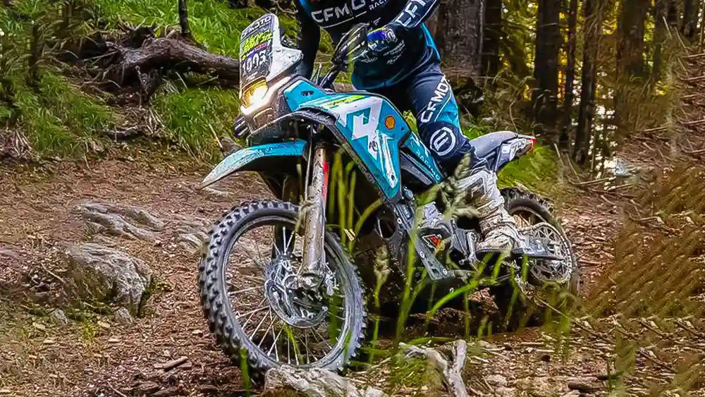 Versi Spesial! CFMoto 450MT Champion Edition dengan Tema Ala Motor Balap Rally 2 CFMoto, 450MT, Champion Edition, CFMoto 450MT, CFMoto 450MT Champion Edition, edisi spesial, motor petualang