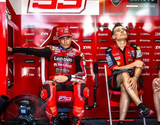 Pengamat Kritik Ducati: Seharusnya Tim Teknis Lebih Baik dalam Merespons Masalah yang Dirasakan Marc Marquez Marc Marquez - Ducati Box