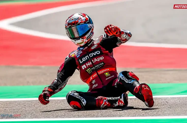 Pecco Bagnaia Crash