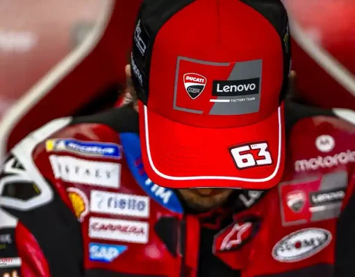 Pecco Bagnaia Frustasi: Motor Saya Berbeda Sendiri dari Ducati Lain Pecco Bagnaia Sad