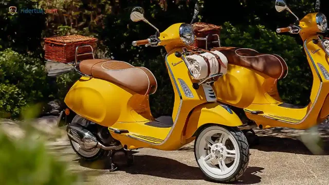 Vespa Primavera 125 x Gigi Edisi Spesial, Tema Musim Panas dengan Warna Kuning Cerah!