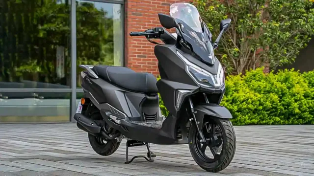 Muka Mirip Forza! Skutik Feiying FX150 Mulai Rp 15 Jutaan Udah Dapat TCS dan ABS?!