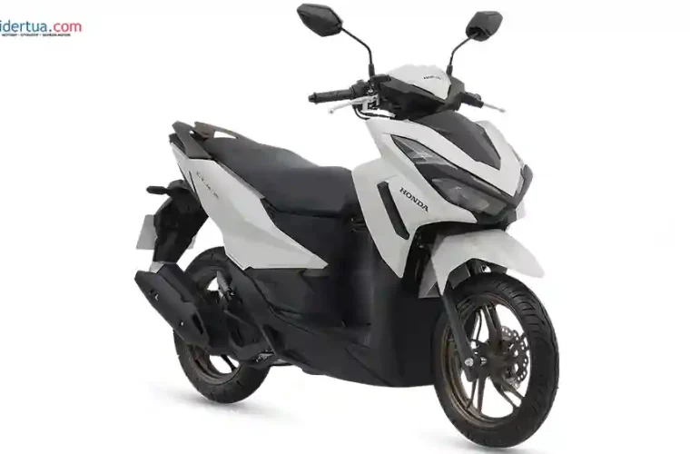 Warna Putihnya Terbatas! Honda Click 125 Smart Edition White Tampilan Elegan