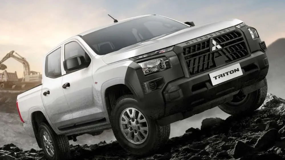 Mitsubishi Mau Membuat Mobil Hybrid 4WD, Kapan Dirilis? 1 Mitsubishi Triton HDX Samarinda